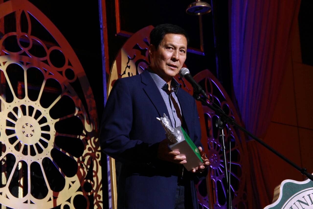 ABS-CBN wins best TV station at the Platinum Stallion Media Awards