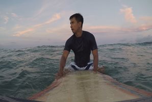 RK plays famous one-armed surfer in "MMK"