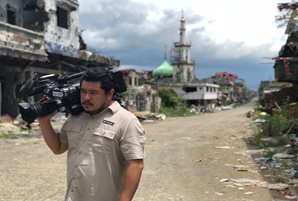 ABS-CBN News’ Jeff Canoy wins Palanca, Cannes Awards for his coverage of Marawi