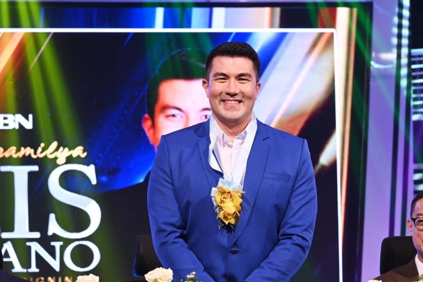 Luis reaffirms loyalty, renews contract with ABS-CBN; hosts newest ABS ...