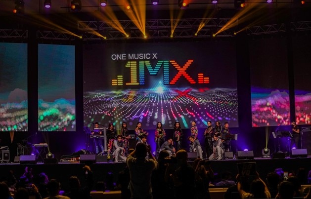 1MX 2021 plays to sold out audiences on stage and online; 2022 tour in the works