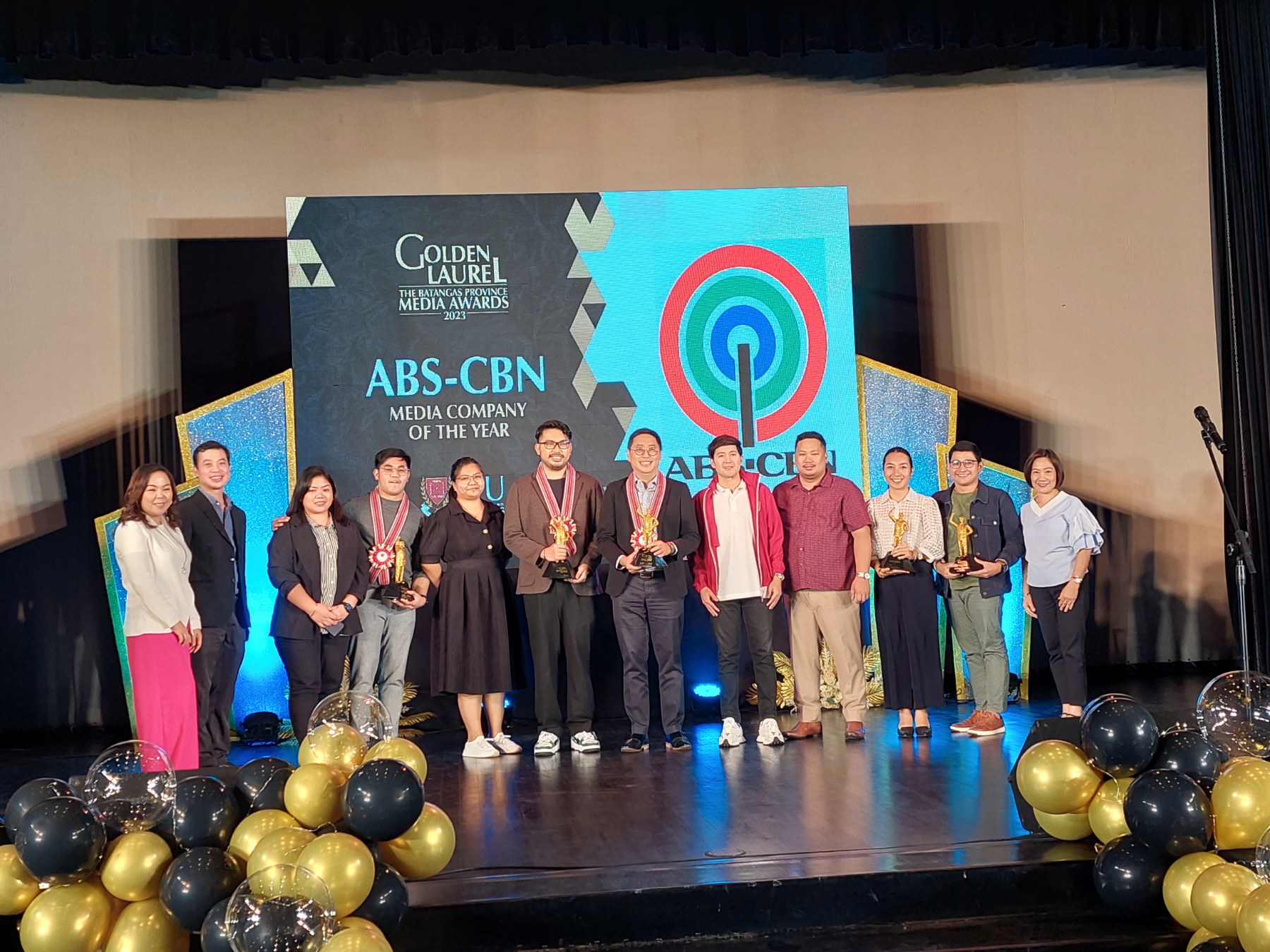 ABS CBN WINS MEDIA COMPANY OF THE YEAR AT THE GOLDEN LAUREL 2023
