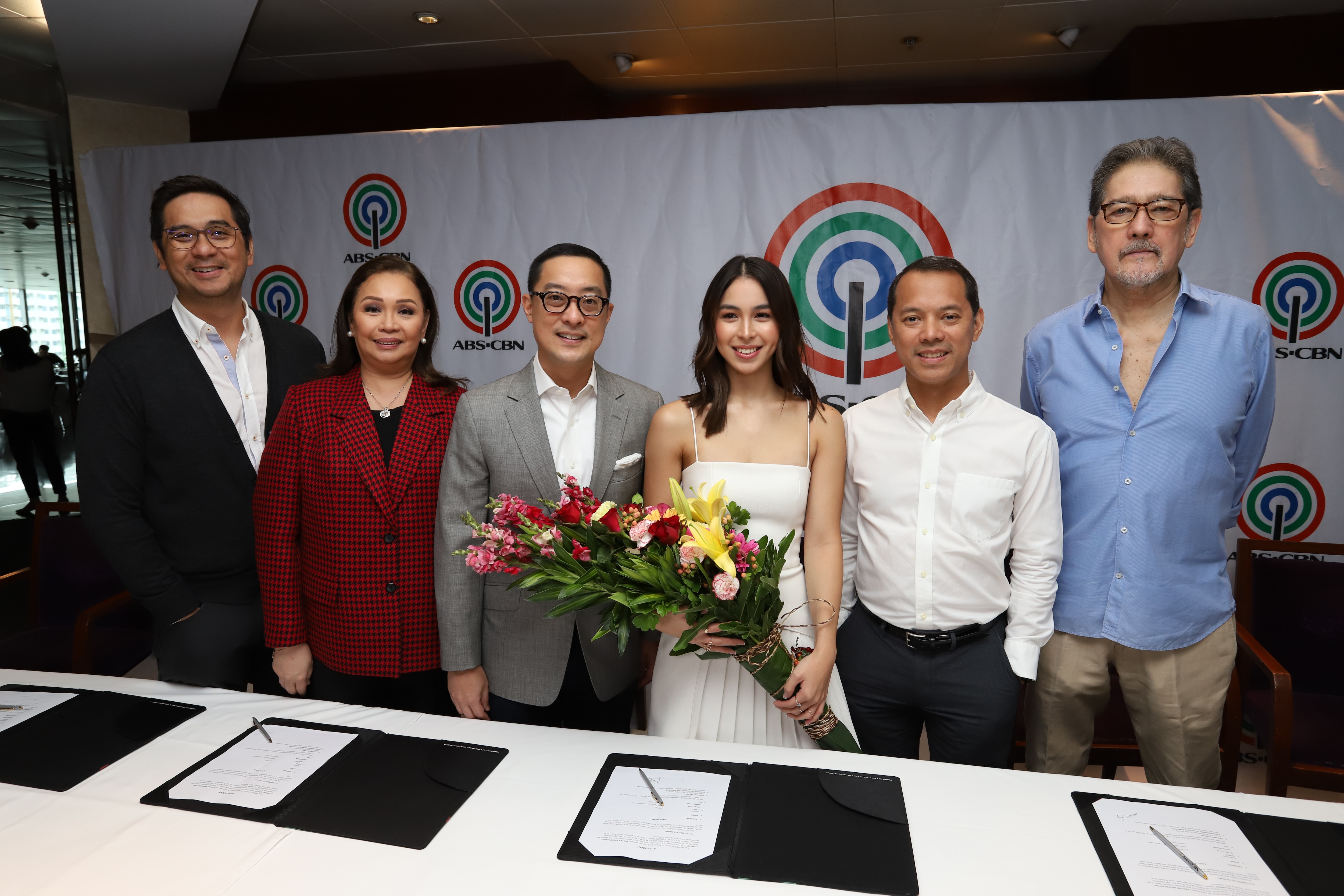 Julia Barretto with ABS CBN executives