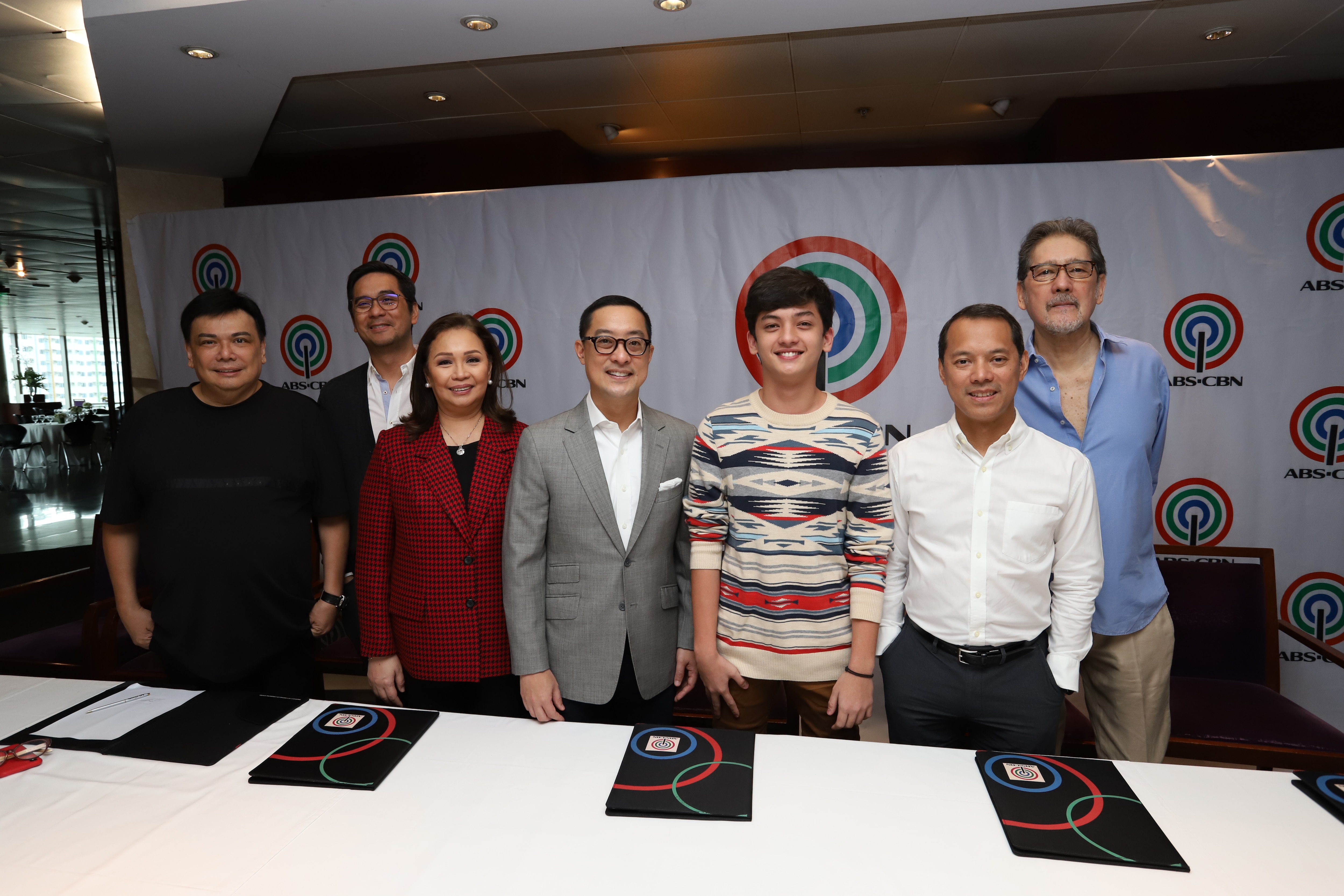 Seth Fedelin with ABS CBN executives