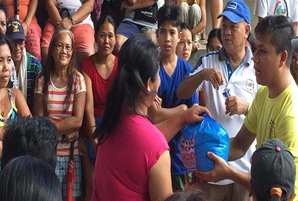 Typhoon Usman survivors receive aid from kababayans in time for the new year