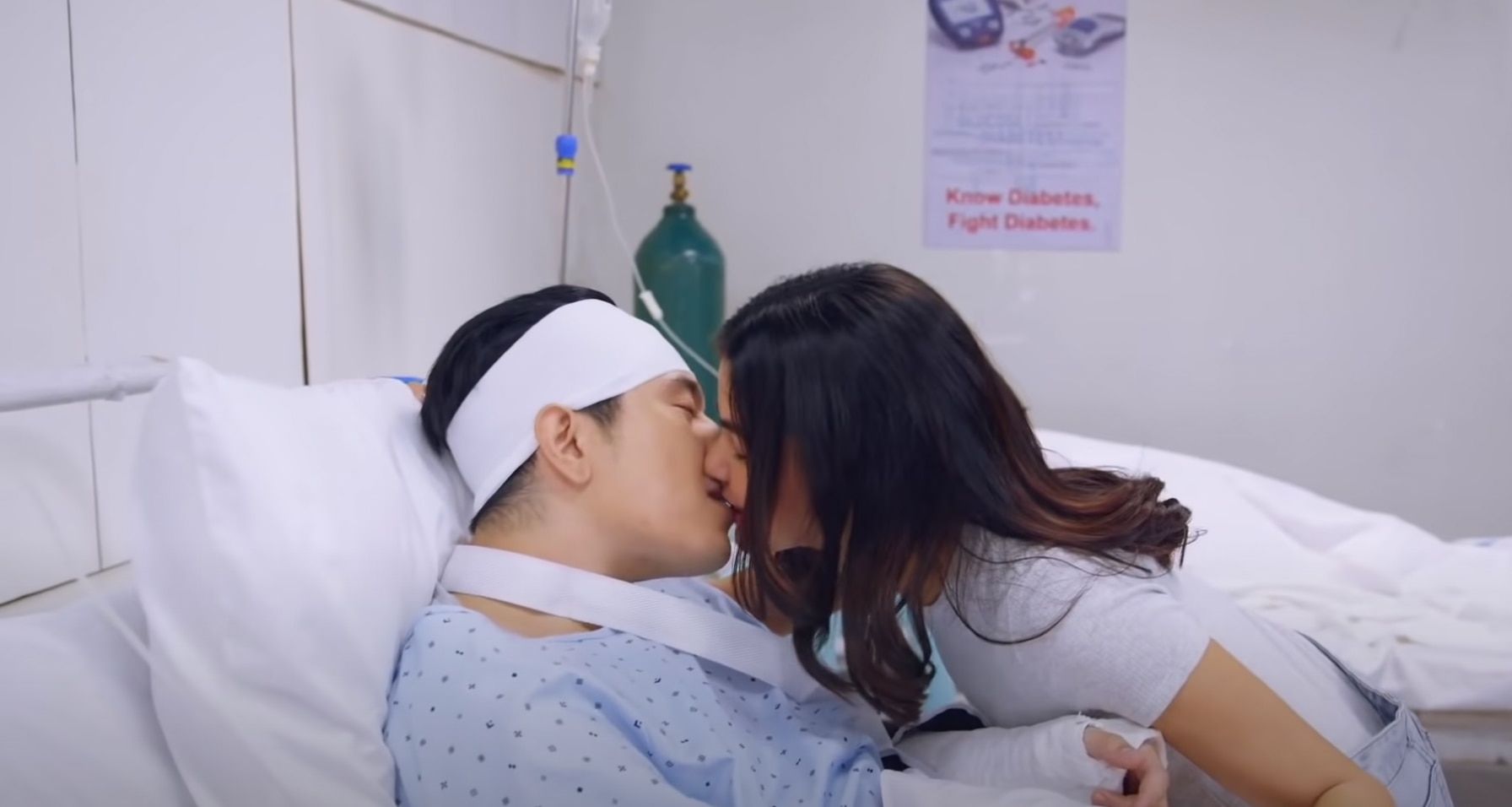 Andrei and Camille (Paulo Avelino and Janine Gutierrez) share a kiss