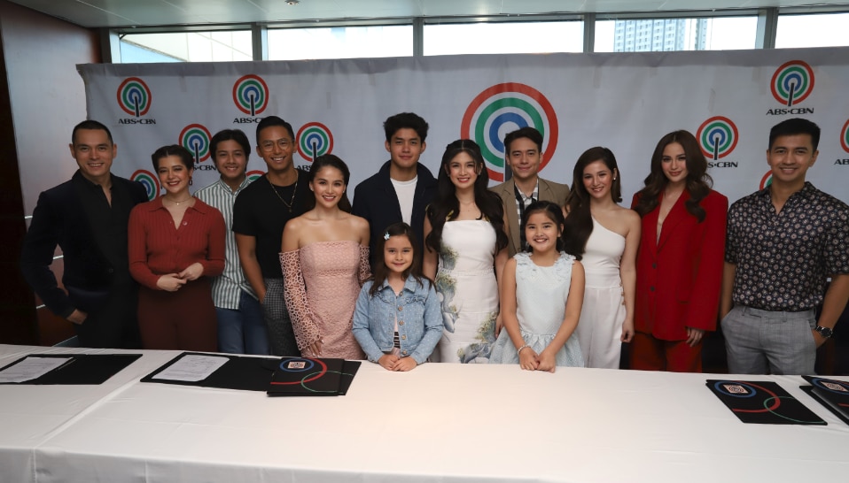 13 Kapamilya stars stay with ABS-CBN